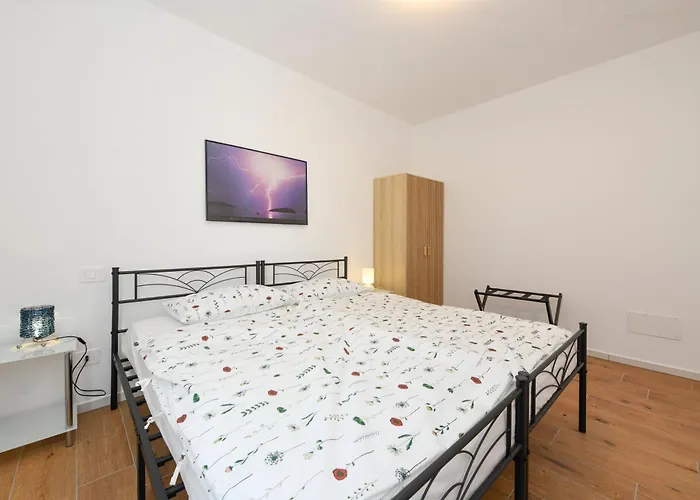 Casatitti 1 Lägenhet *